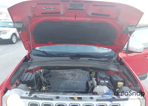 2017 Jeep Renegade Limited Fwd z USA, uszkodzony, nr VIN ZACCJADBXHPE40132